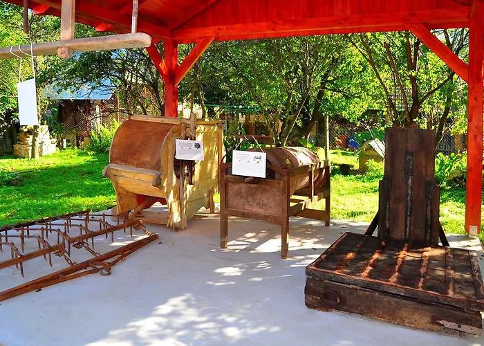 Kis-balatoni Oekoporta Pensión